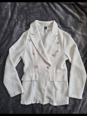 Women’s Cream Double-Breasted Textured Blazer Jacket